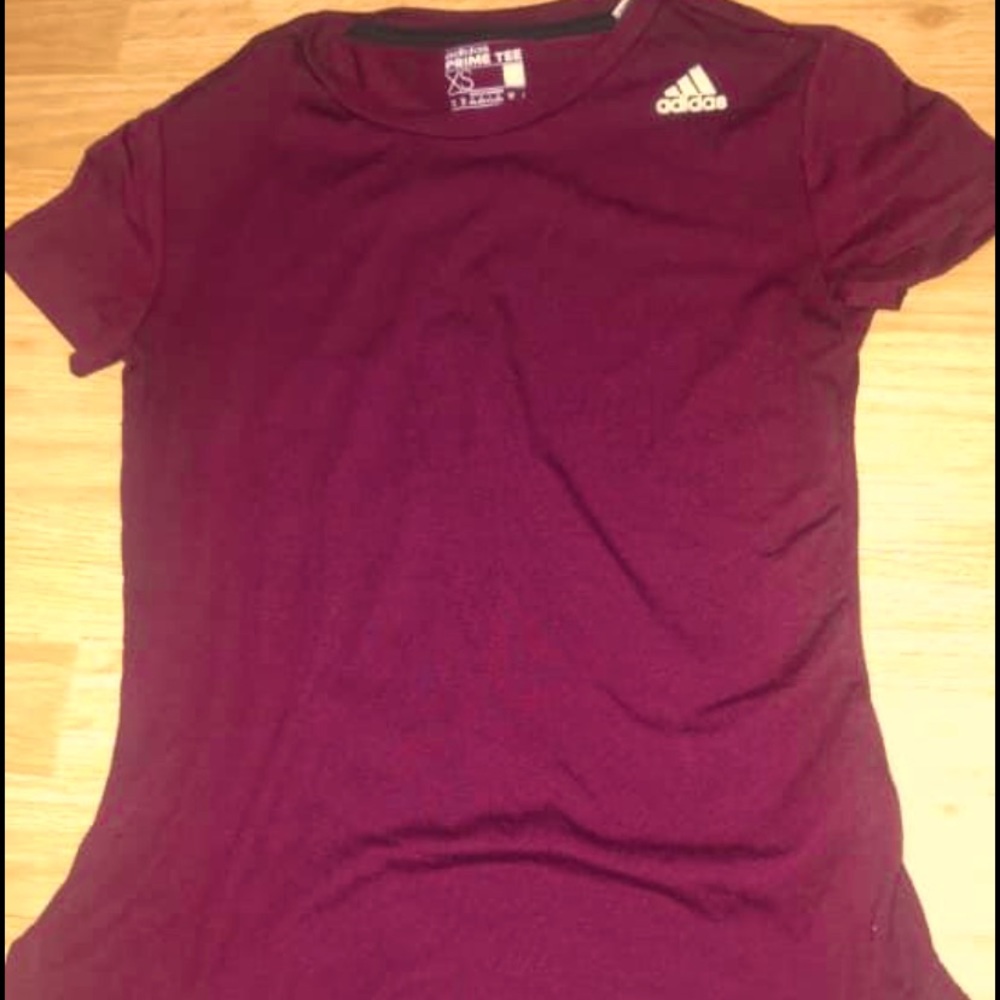 Adidas tee